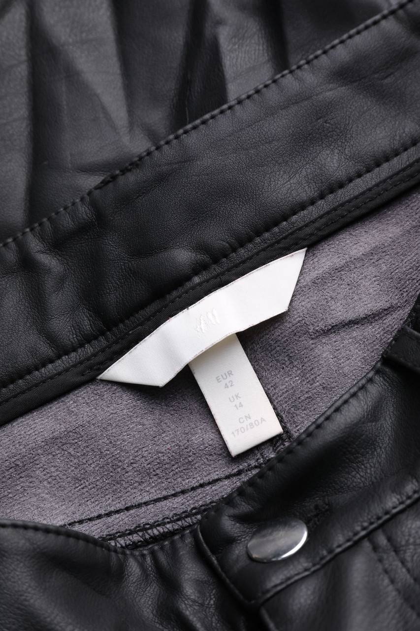 Carou H&M Kunstleder-Hose