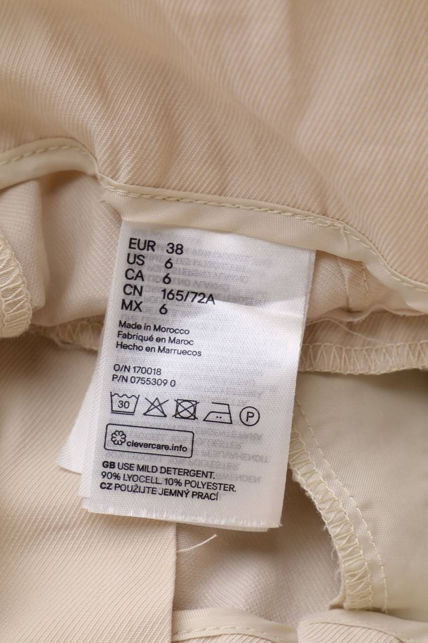 Carou H&M Shorts Mit Gürtel