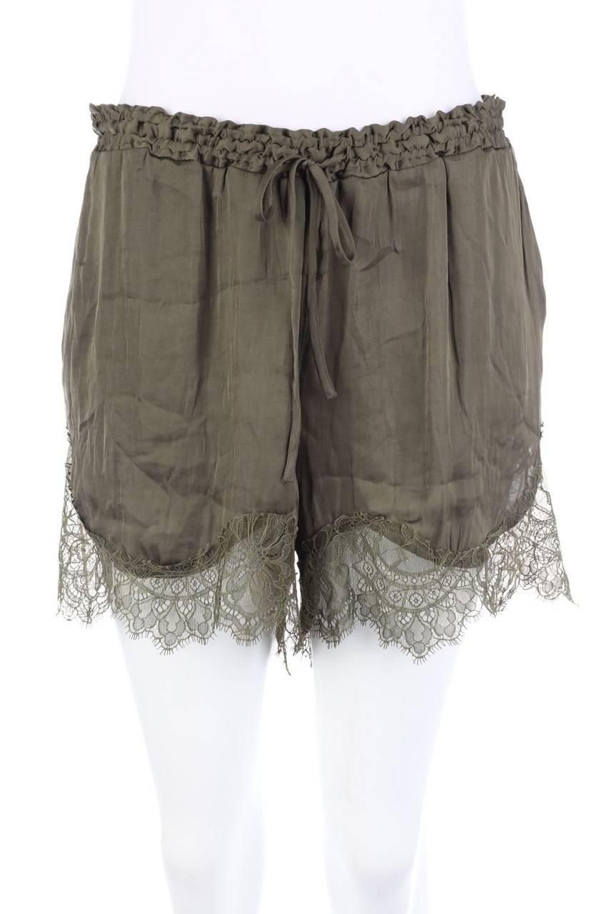 Carou H&M Shorts mit Spitze