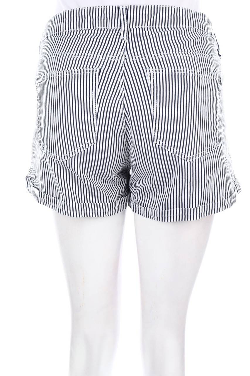 Carou H&M Shorts Mit Streifen