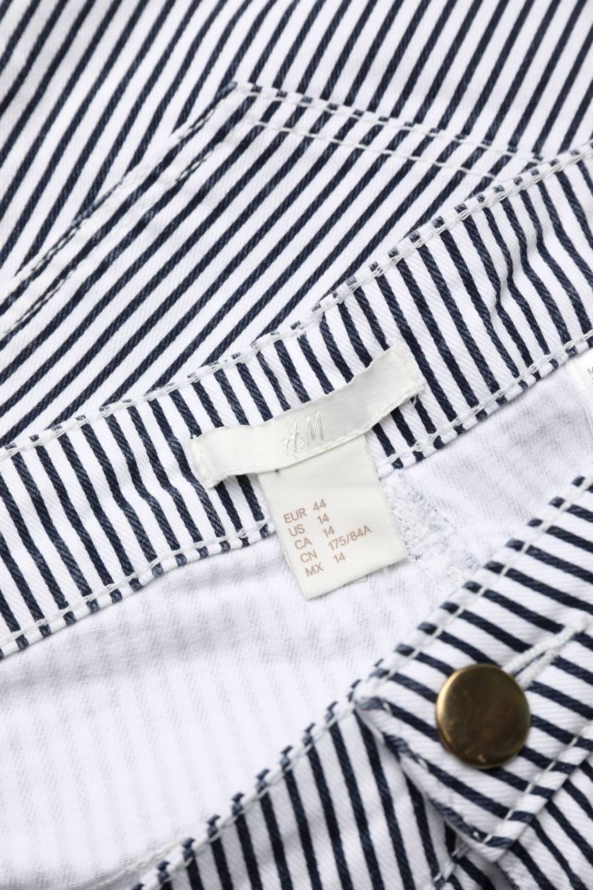 Carou H&M Shorts Mit Streifen