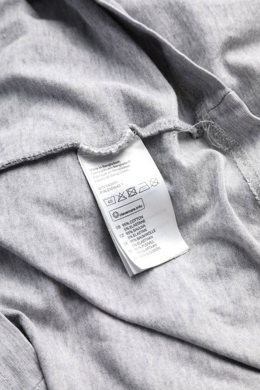 Carou H&M T-Shirt
