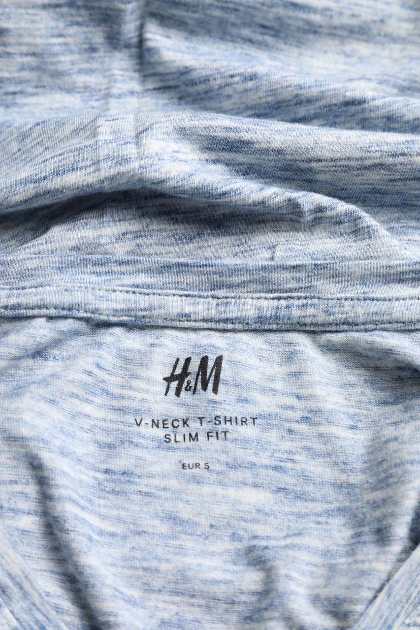 Carou H&M T-Shirt Mit V-Neck