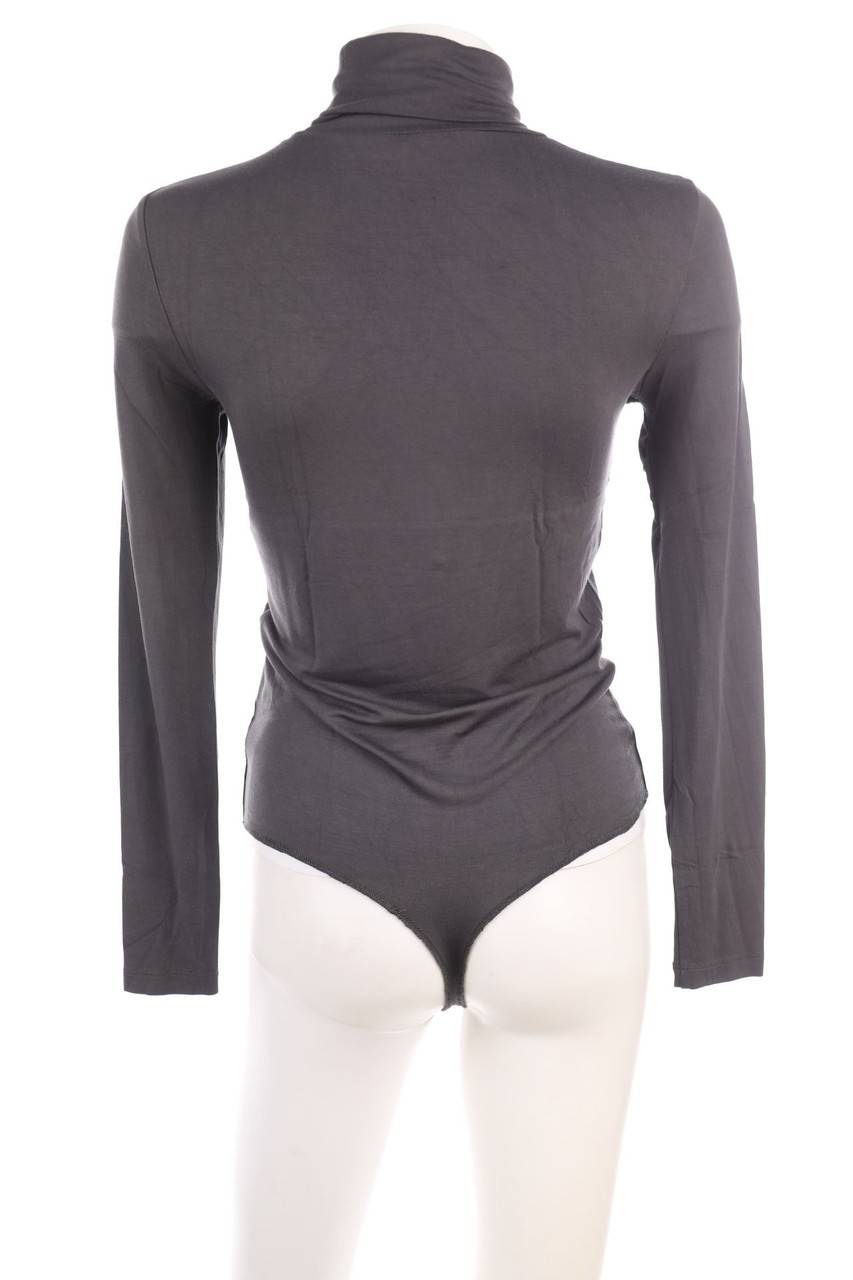 Carou HALLHUBER Body