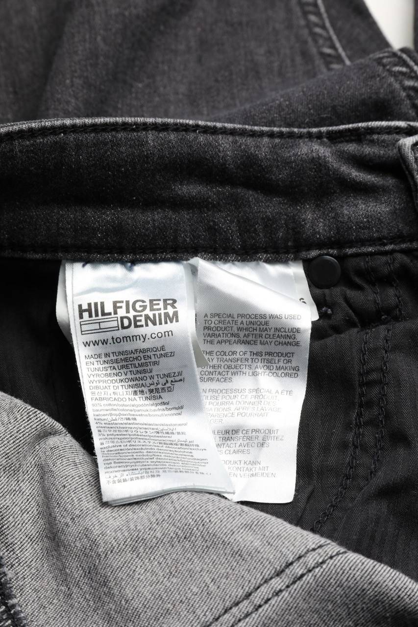 Carou Hilfiger Denim Slim Jeans Mit Logo-Badge