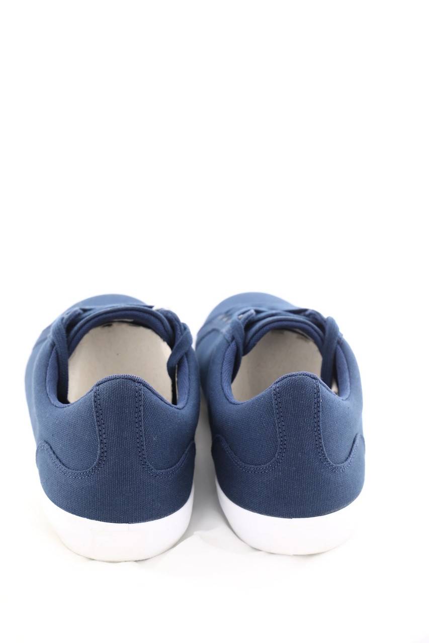 Carou LACOSTE Low-Top Sneakers Mit Logo-Stickerei