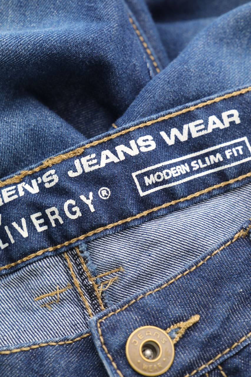 Carou LIVERGY Straight Cut Jeans