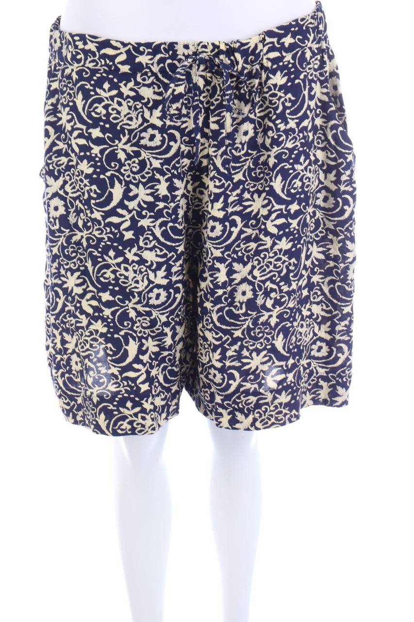 Carou MAC Shorts mit floralem Muster