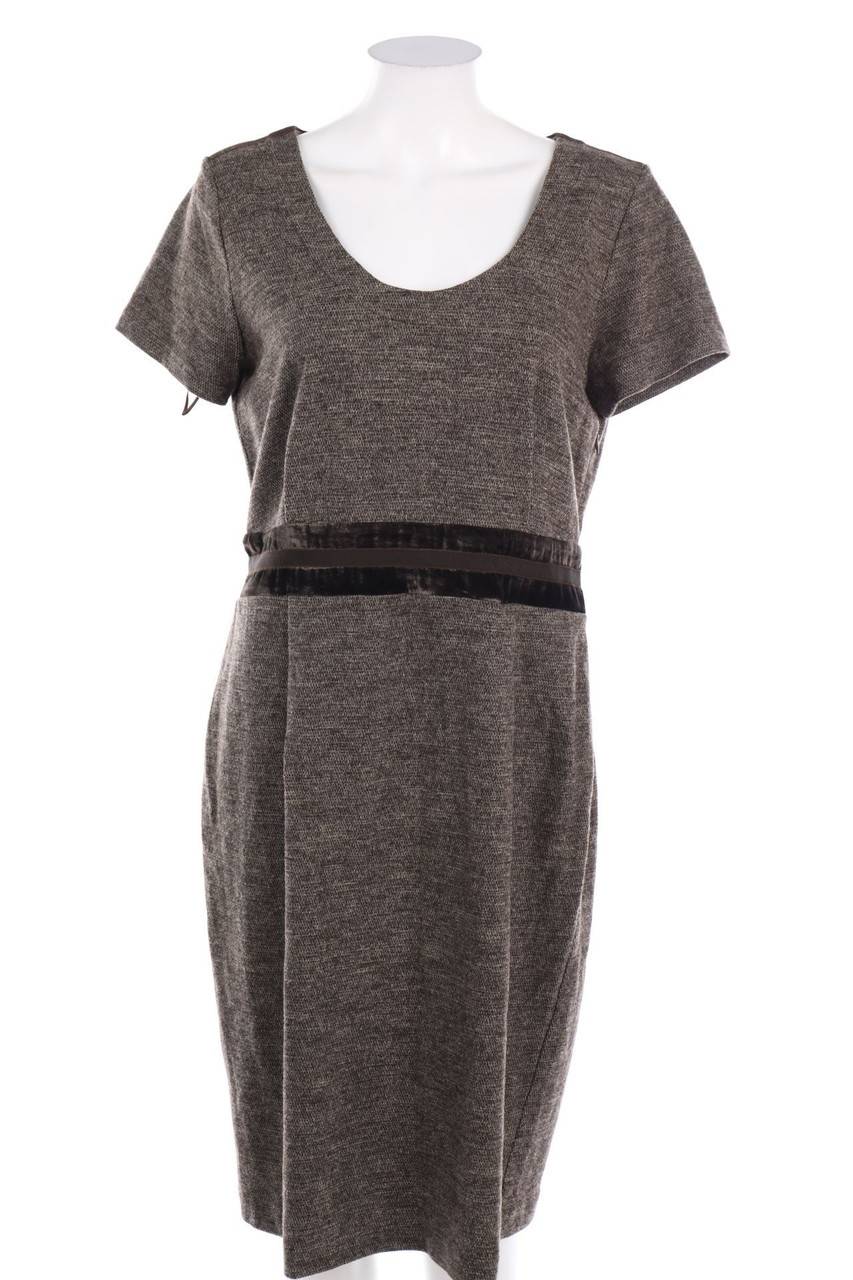 Carou Max Mara Etui-Kleid aus Schurwolle mit Samt