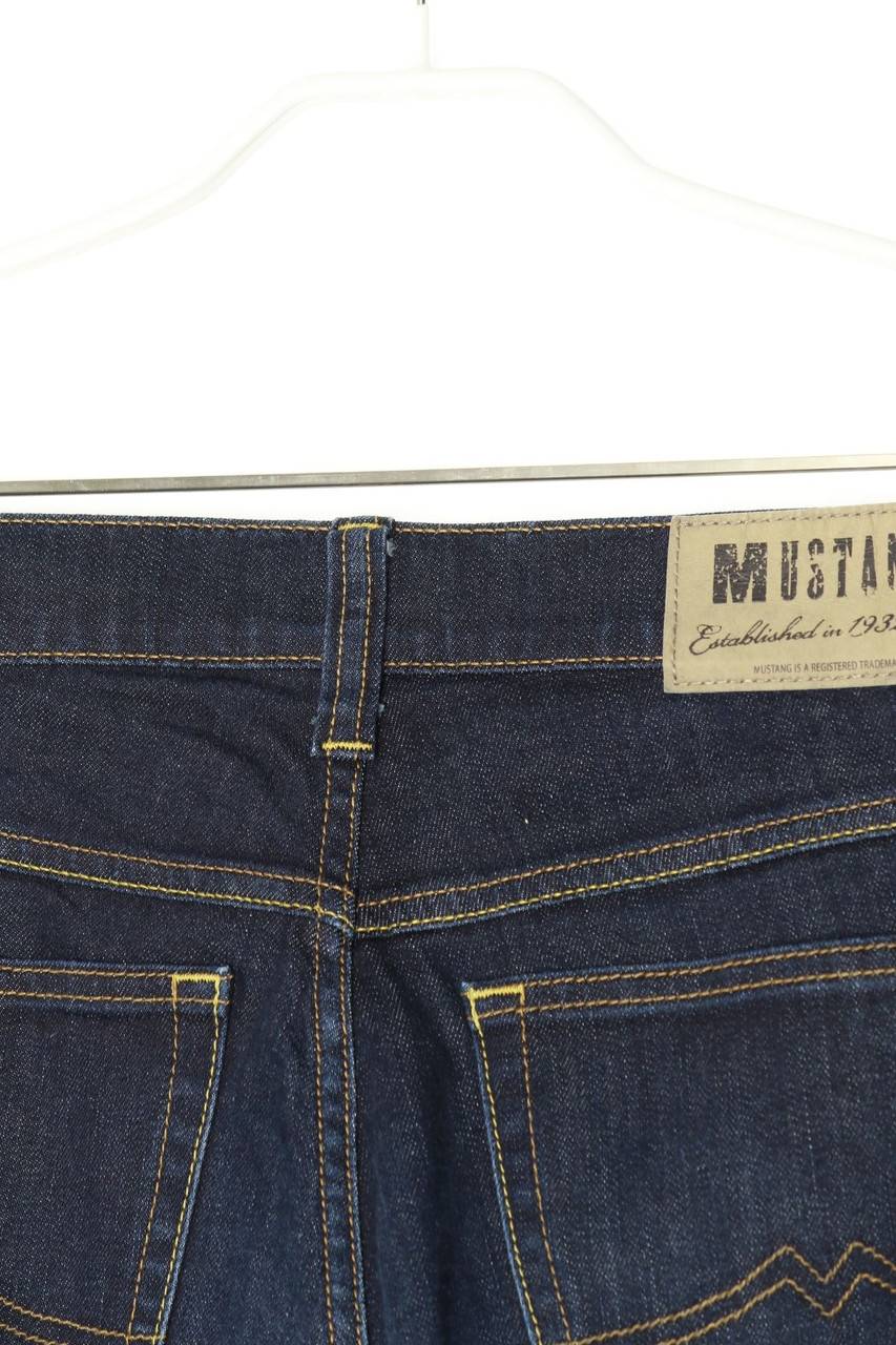 Carou MUSTANG Dark Denim Straight Cut Jeans