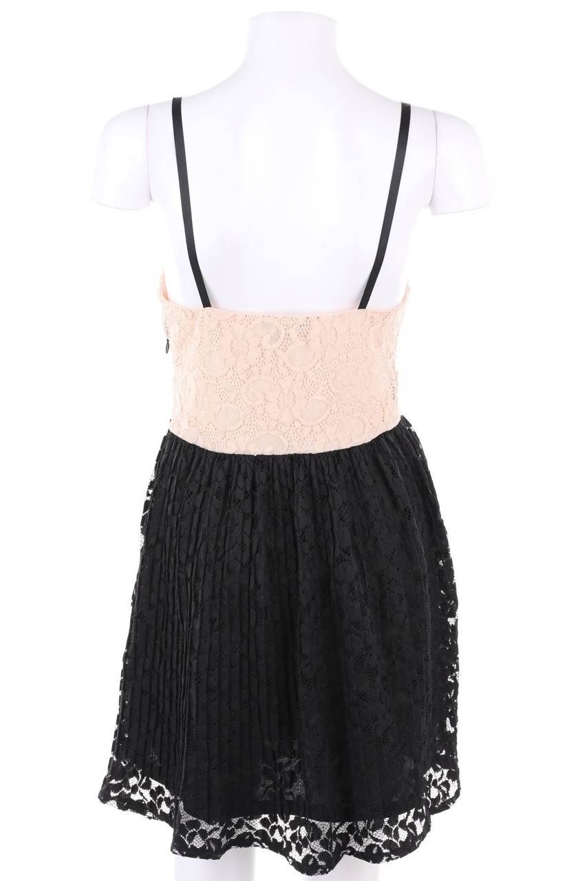 Carou NEW LOOK Träger-Spitzen-Minikleid
