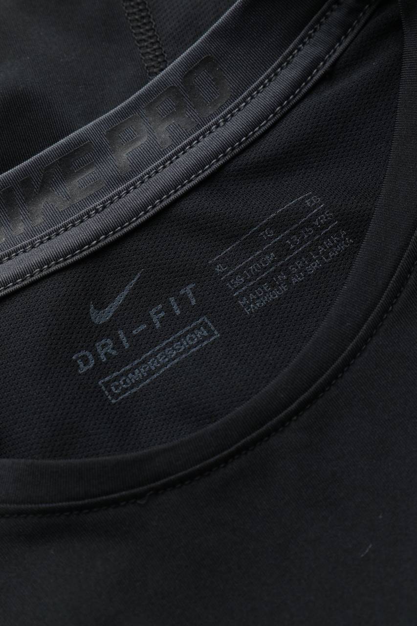 Carou NIKE T-Shirt Mit Logo-Print