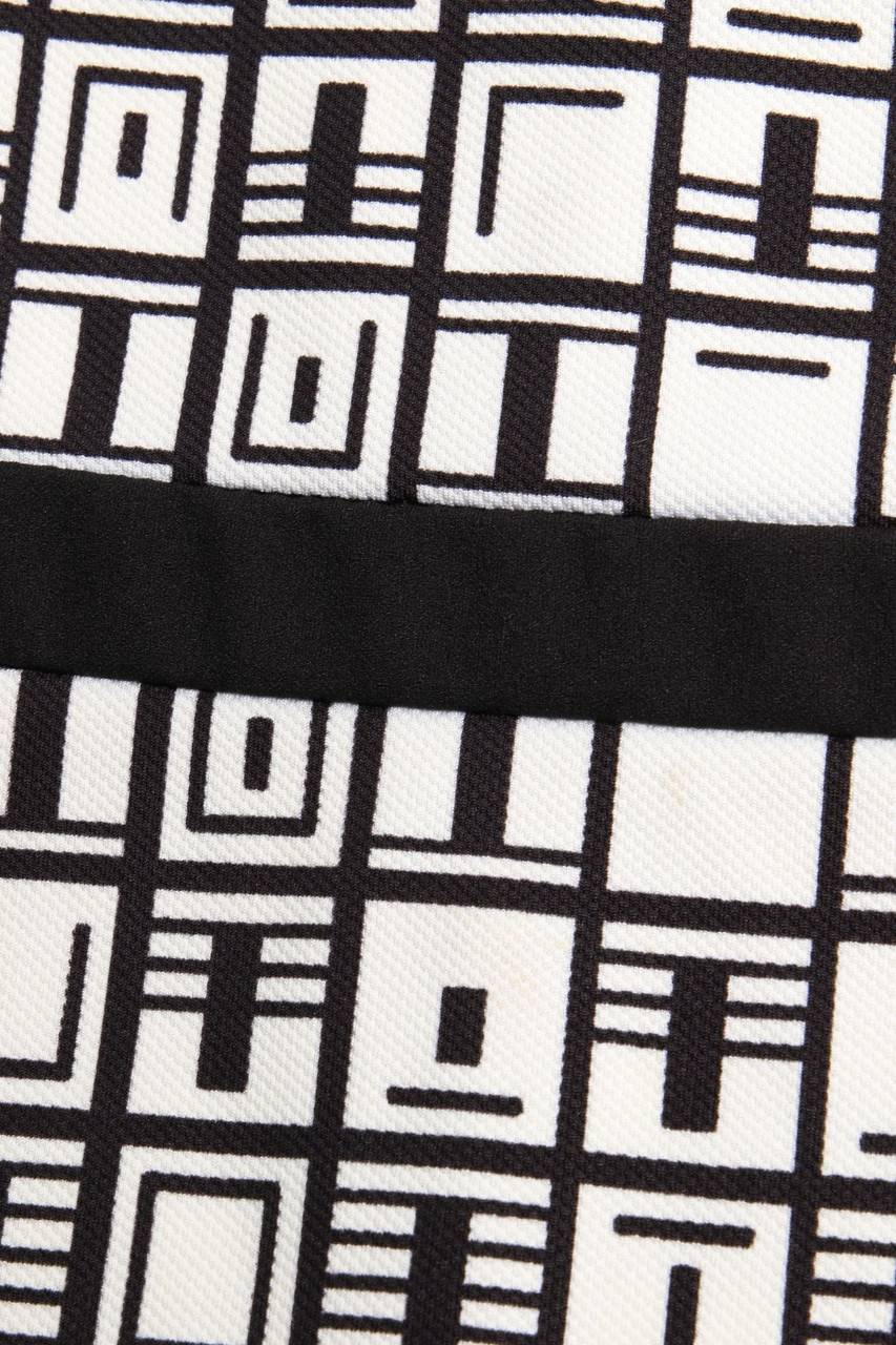 Carou Ohne Label Kleid Mit Geometrischem Muster