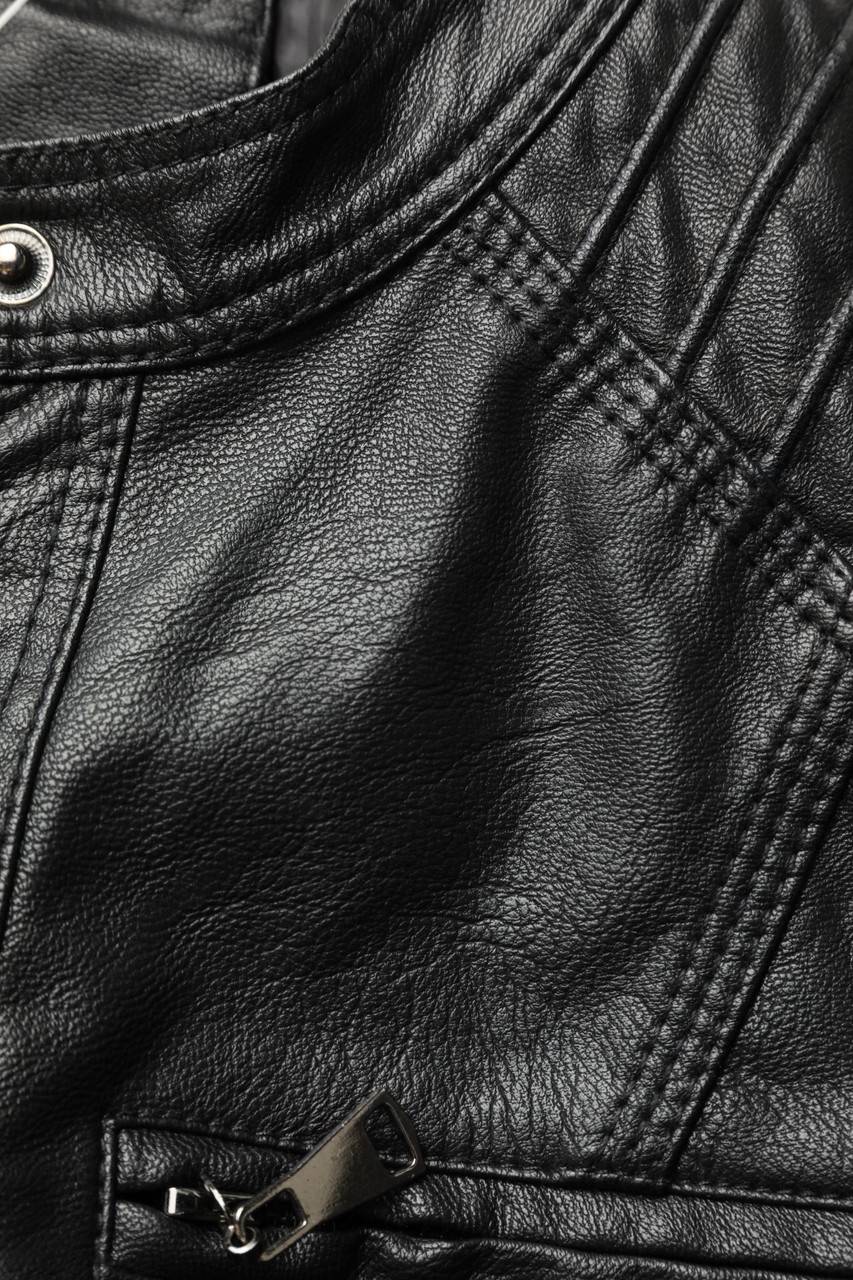 Carou Ohne Label Kunstlederjacke Mit Knöpfen