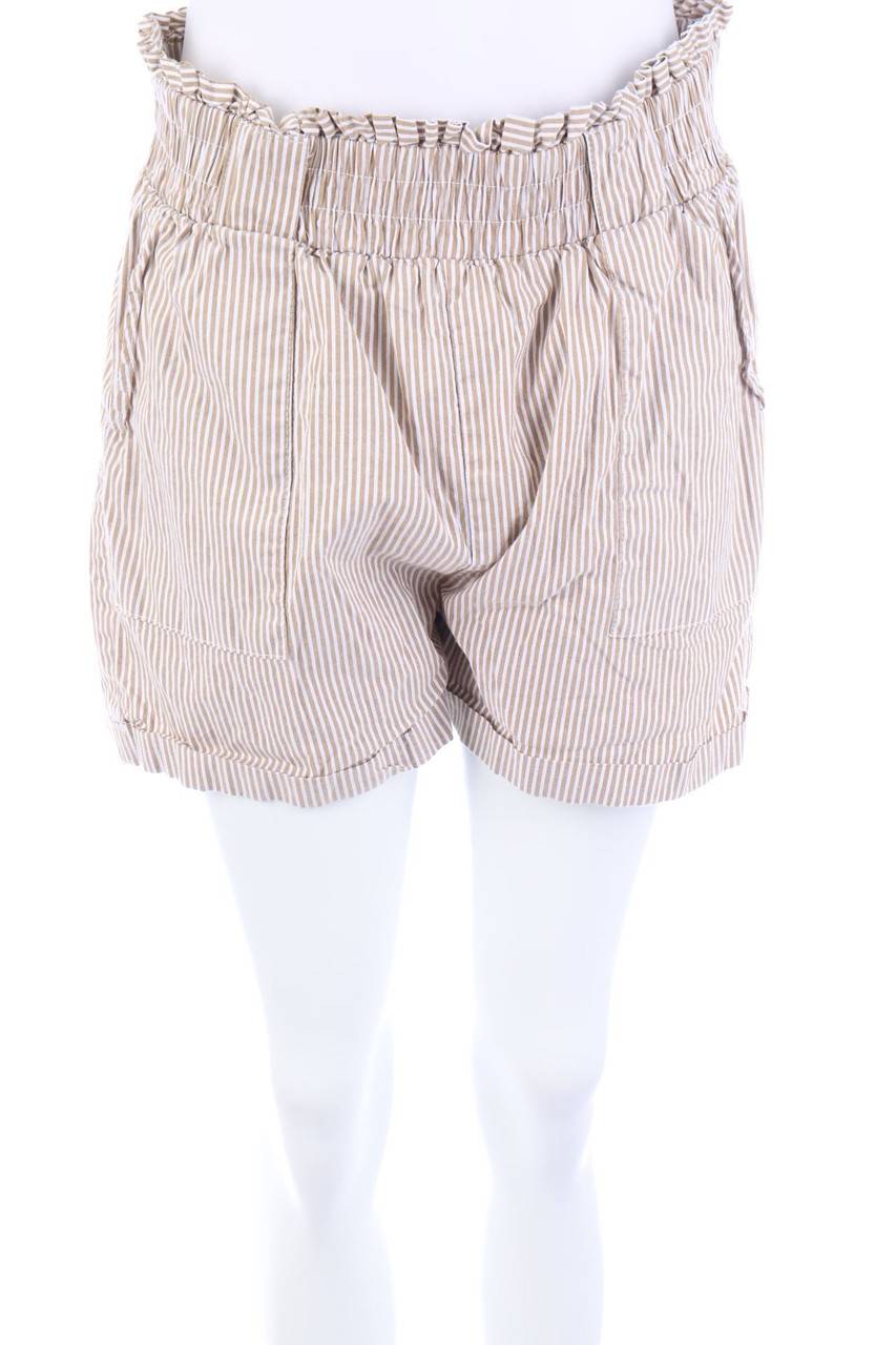 Carou ONLY Shorts mit Rüschen