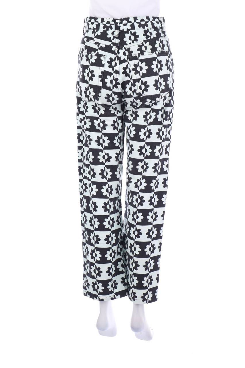 Carou PULL&BEAR Mom-Jeans Mit Print