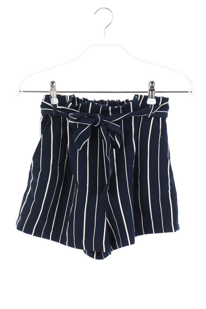 Carou PULL&BEAR Paperbag-Hotpants mit Streifen