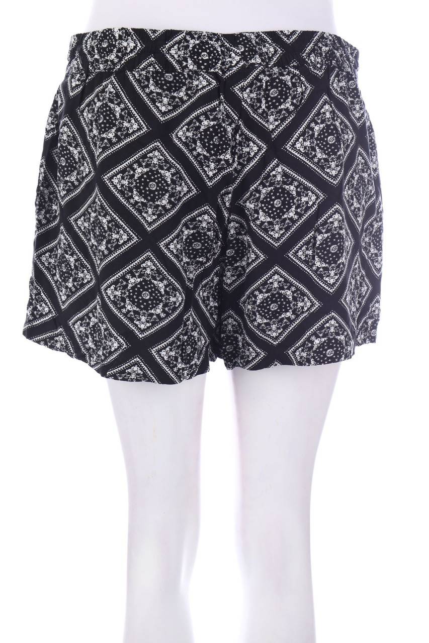 Carou SECONDHAND Shorts