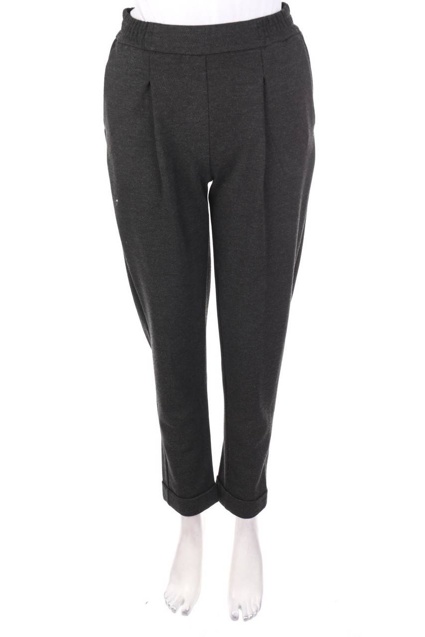 Carou someday. Bundfaltenhose mit Gummizug