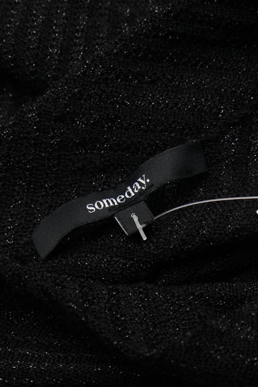 Carou Someday. Glitzer-Batwing-Pullover Mit Wolle