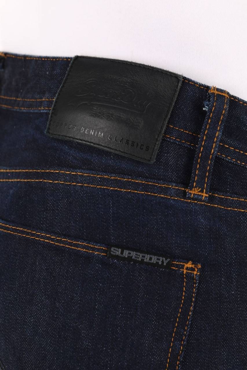 Carou Superdry Slim Jeans Mit Logo-Patch