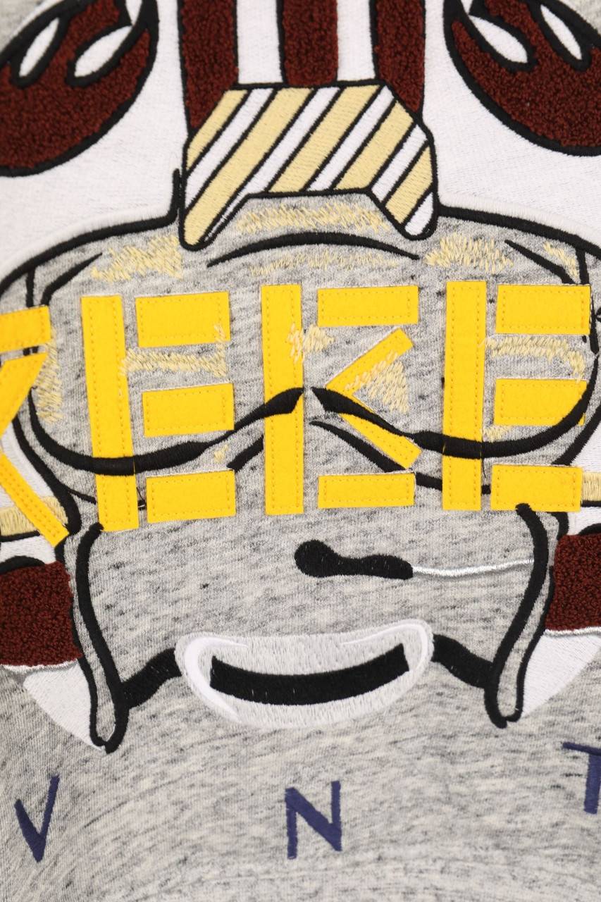 Carou SVNTY Sweatshirt Mit Stickereien