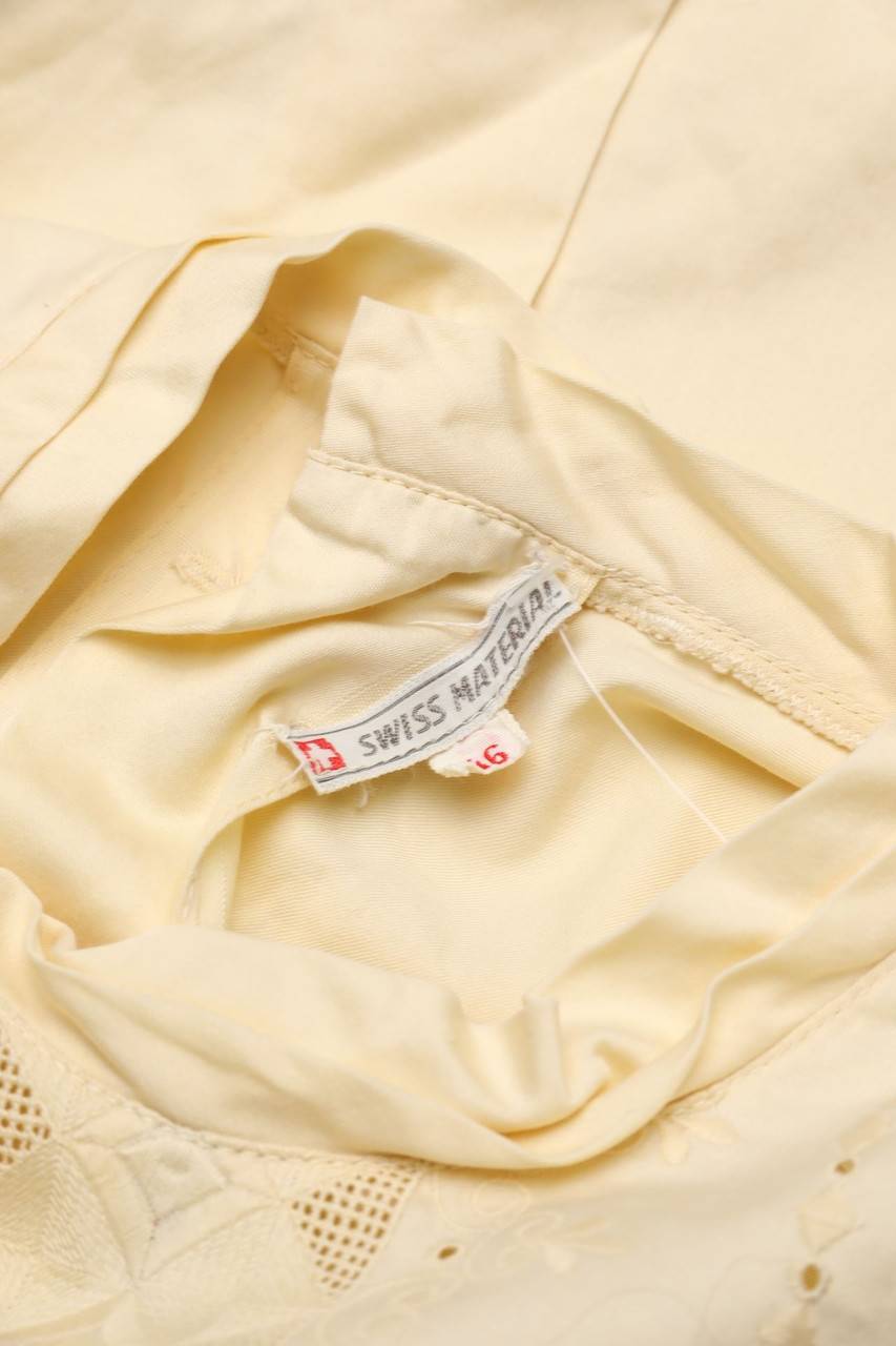 Carou Swiss Kurzarm-Bluse Mit Stickereien