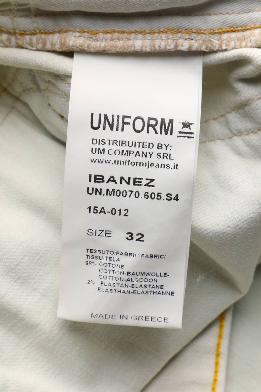 Carou UNIFORM Distressed Straight Cut Jeans