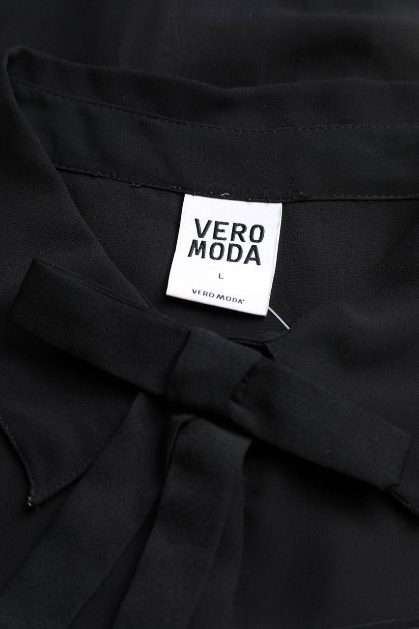 Carou VERO MODA ärmellose Hemd-Bluse Mit Schleife