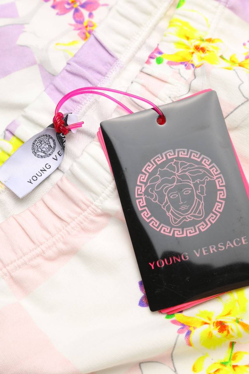 Carou VERSACE YOUNG Shorts Mit Blumen-Print