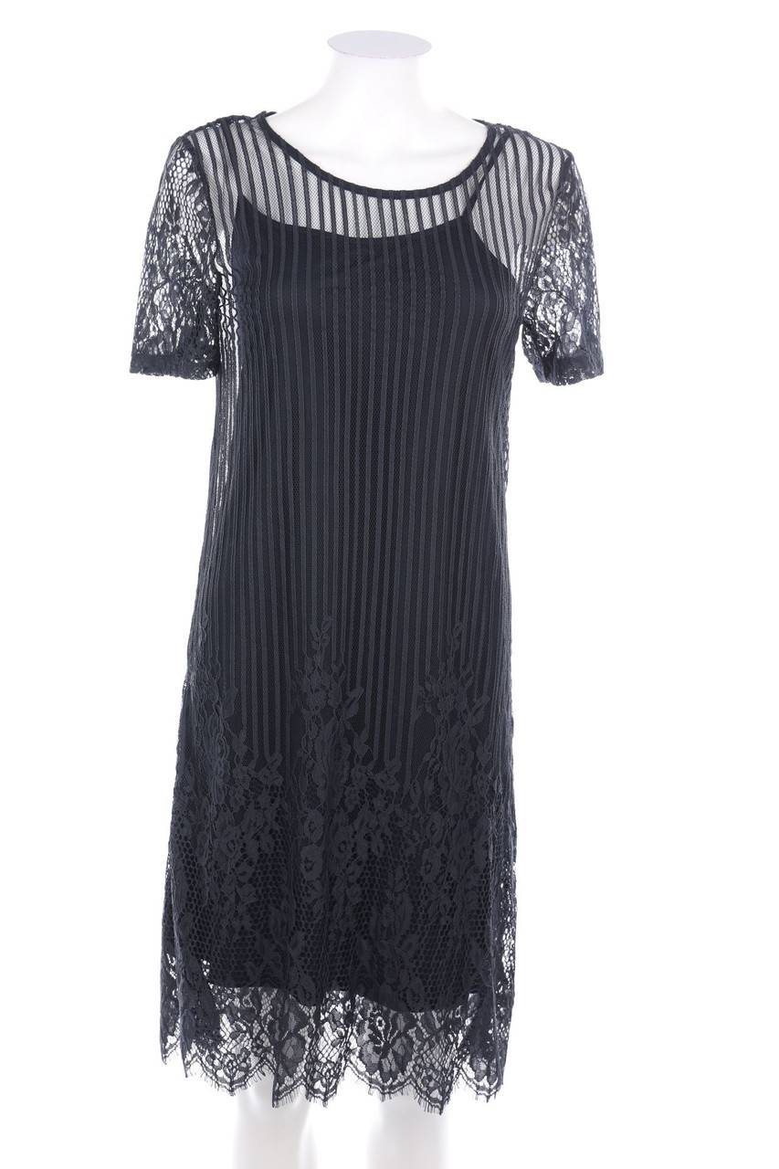 Carou VILA Kleid aus Spitze mit Streifen