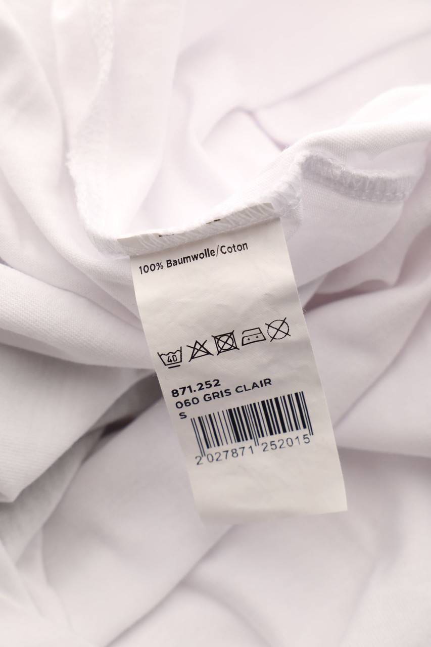 Carou YES OR NO T-Shirt