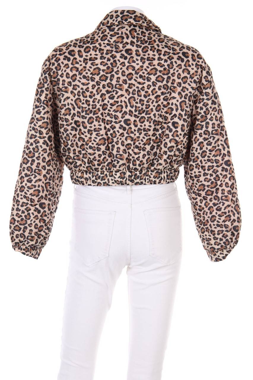 Carou ZARA Cropped-wattierte Jacke Mit Leo-Print