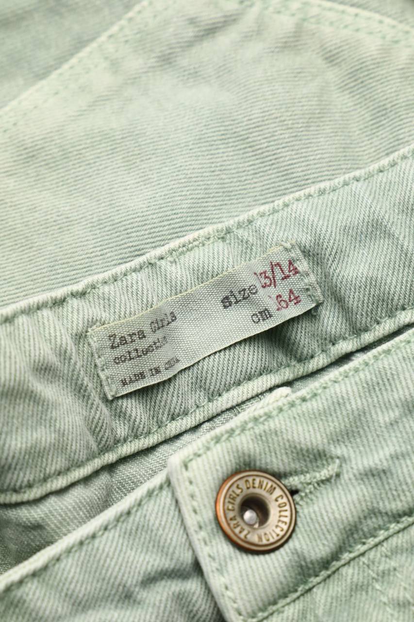 Carou ZARA Destroyed-Shorts Mit Stickereien