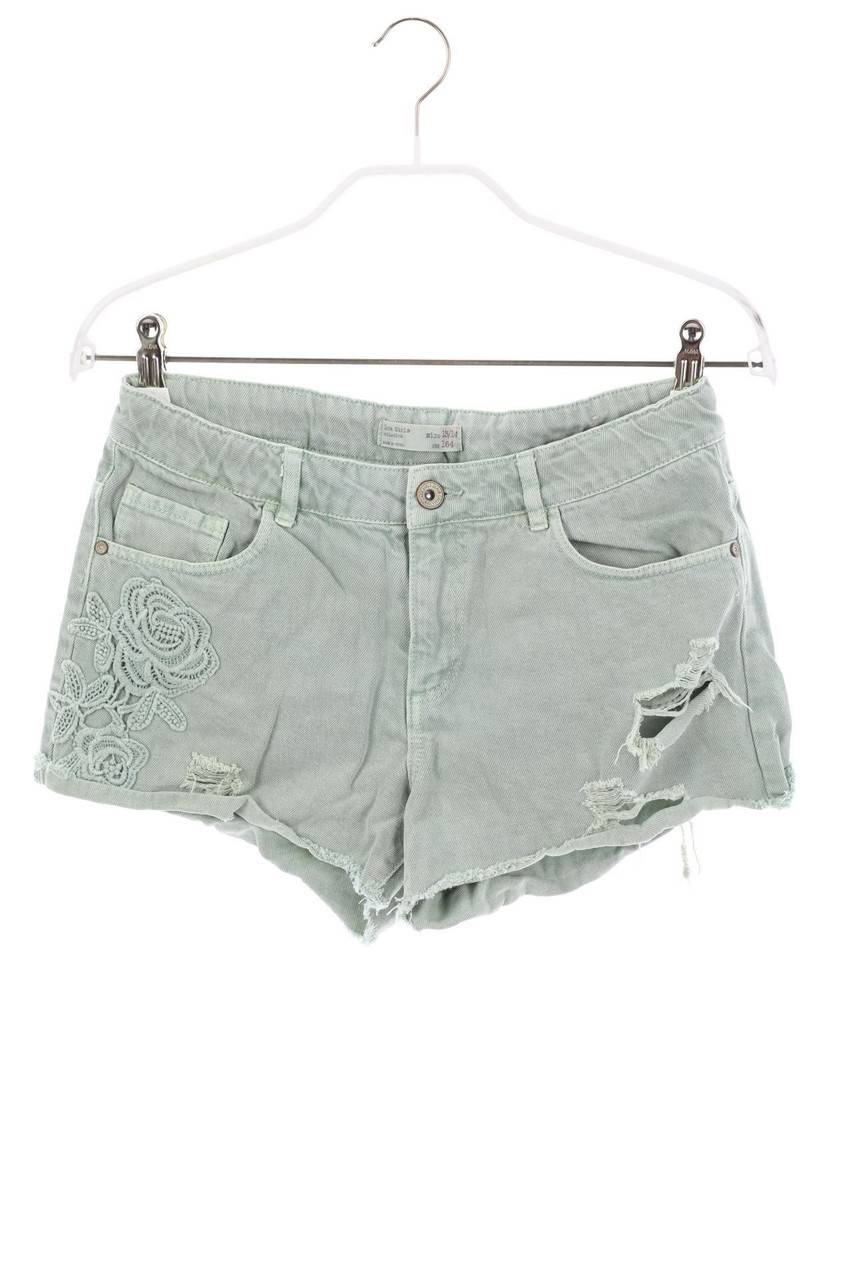 Carou ZARA Destroyed-Shorts mit Stickereien