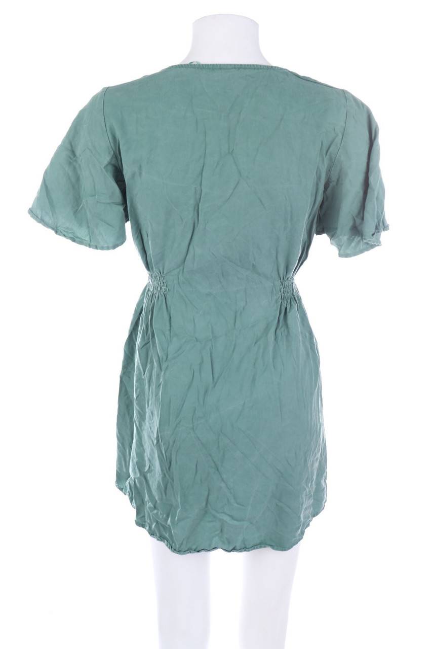 Carou ZARA Kleid Mit Knöpfen