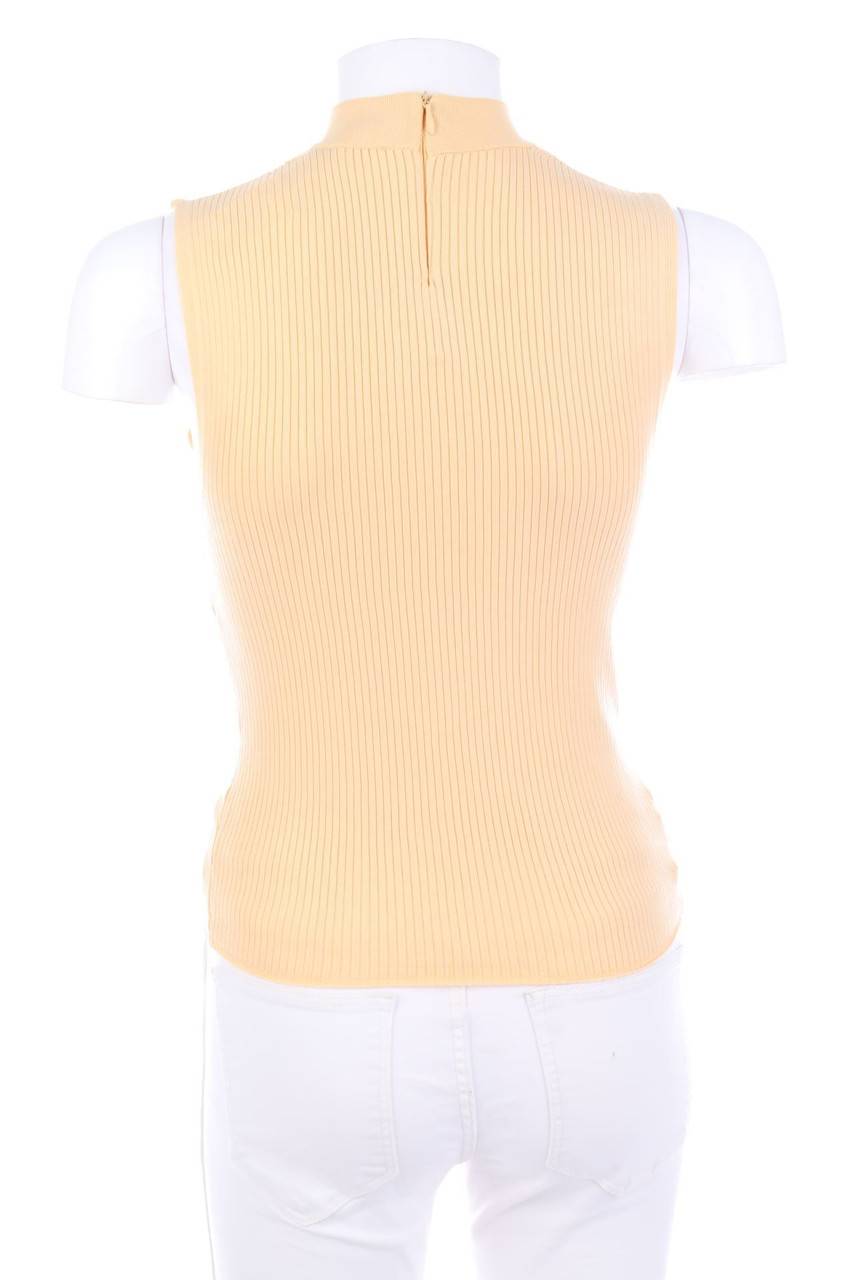 Carou Zara Knit Top Mit Tiefem Ausschnitt