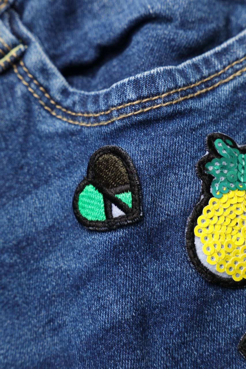 Carou Charles Vögele TEENS Denim-Shorts Mit Applikationen