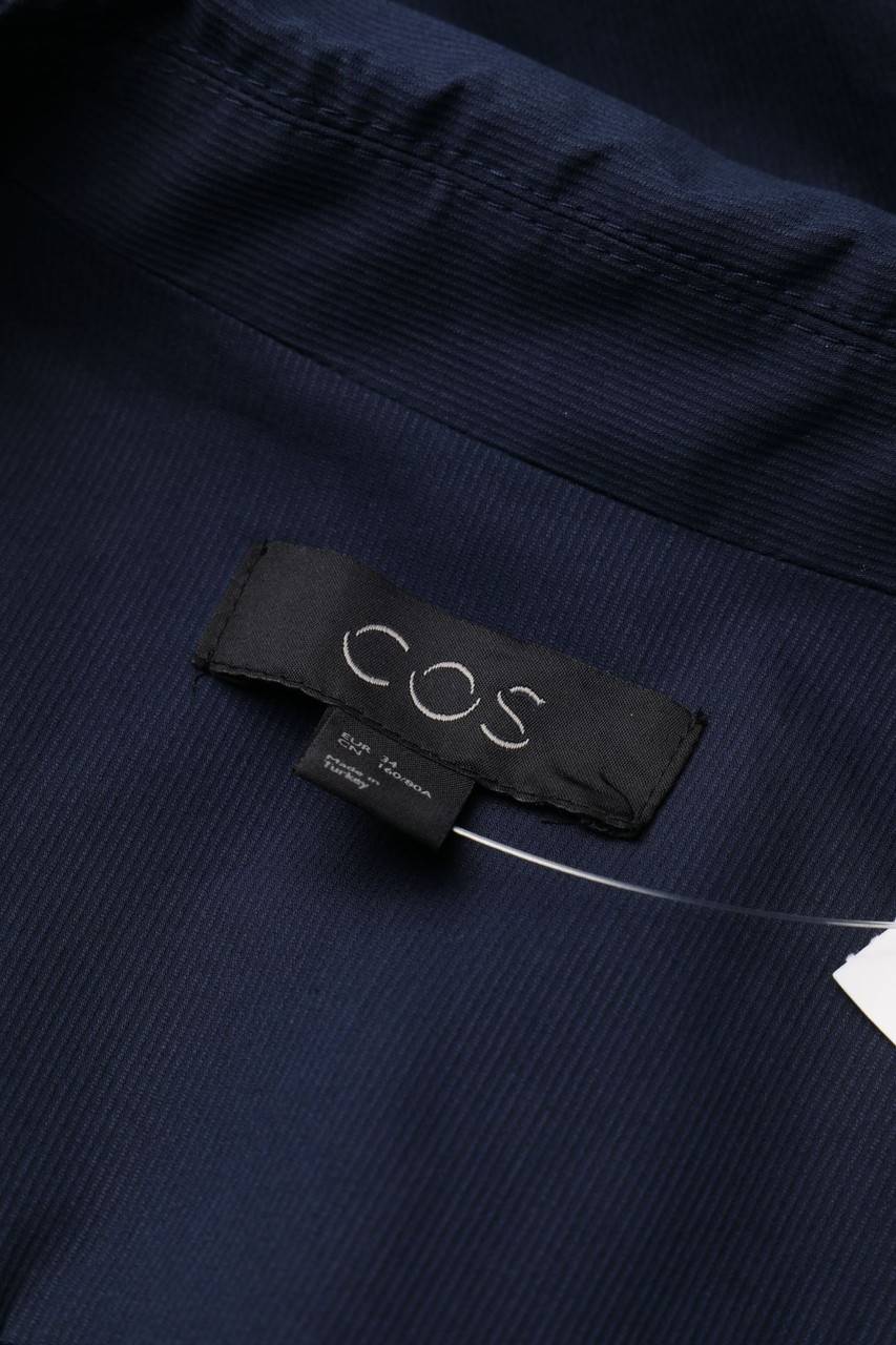 Carou COS Clean Chic-Blusenkleid Mit Asymmetrischem Schnitt