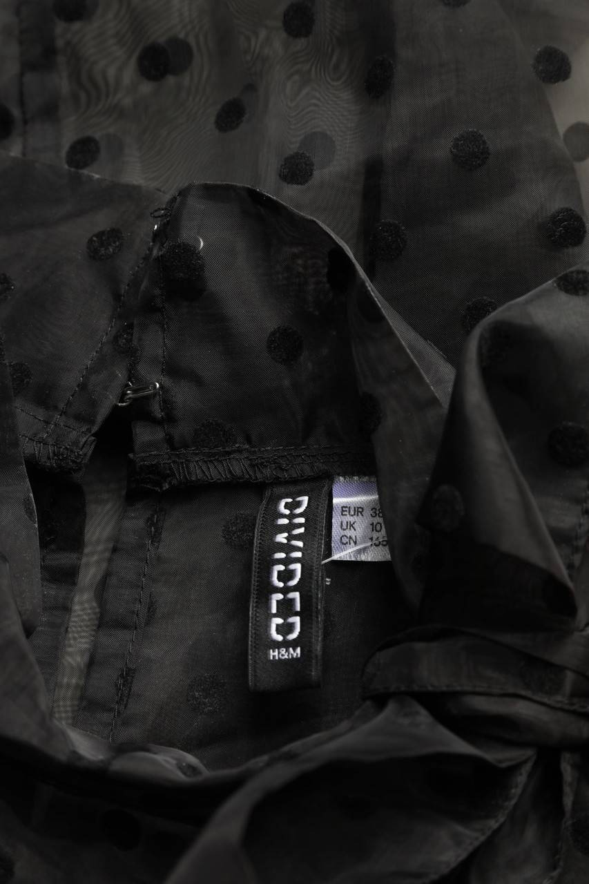 Carou H&M DIVIDED Bluse Mit Puffärmeln Mit Schleife