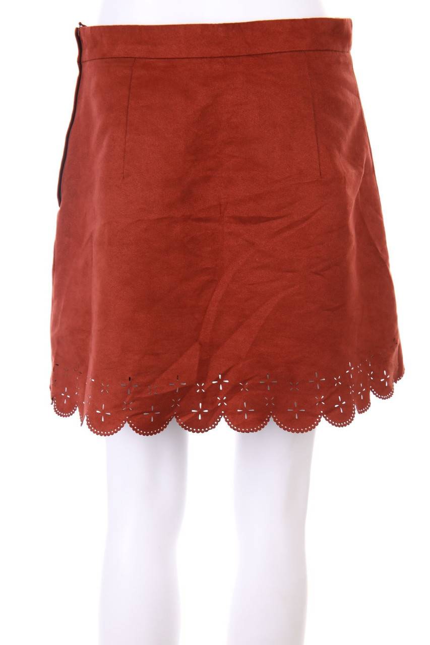 Carou H&M DIVIDED Faux Leather-Mini-Rock Im 60s-Style