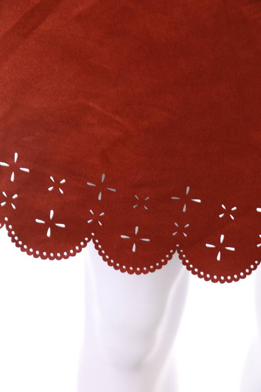 Carou H&M DIVIDED Faux Leather-Mini-Rock Im 60s-Style