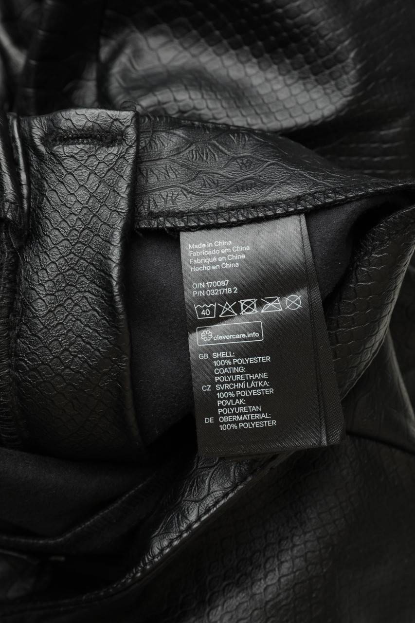 Carou H&M DIVIDED High Waist-Kunstleder-Hose Mit Reißverschluss