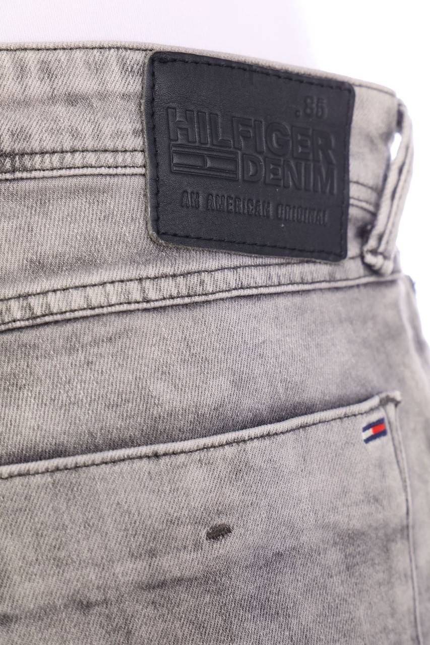 Carou Hilfiger Denim Moonwashed Skinny-Jeans Mit Logo-Patch