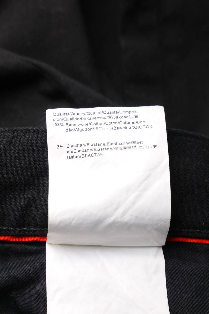 Carou HUGO HUGO BOSS Straight Cut Jeans Mit Logo-Patch