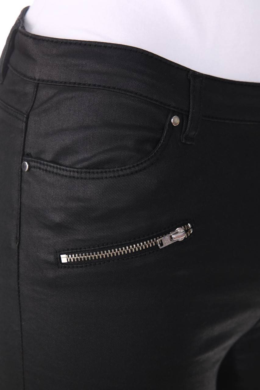 Carou NAF NAF Coated Straight Cut Jeans Mit Stretch