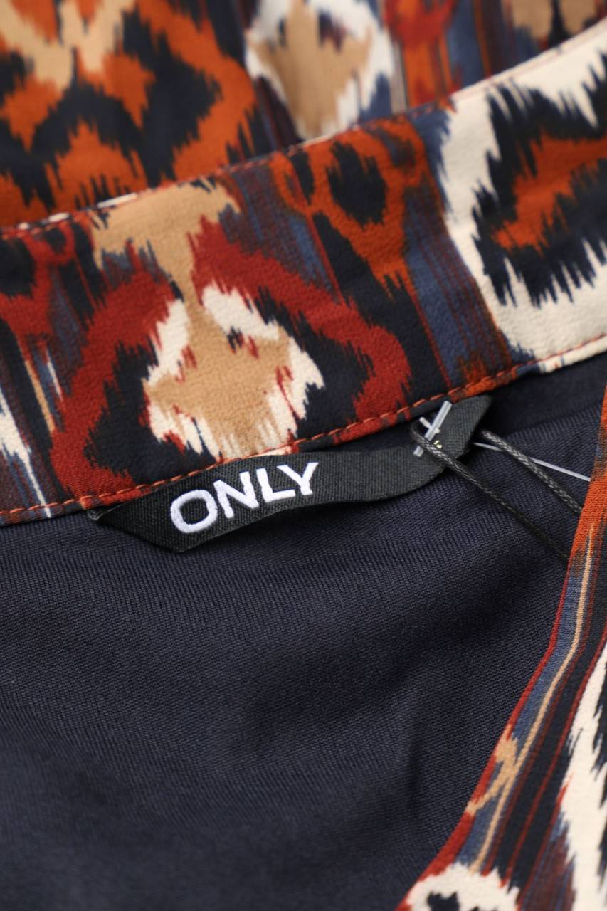Carou ONLY Tunikakleid Mit Smok-Details Mit Ethno-Print
