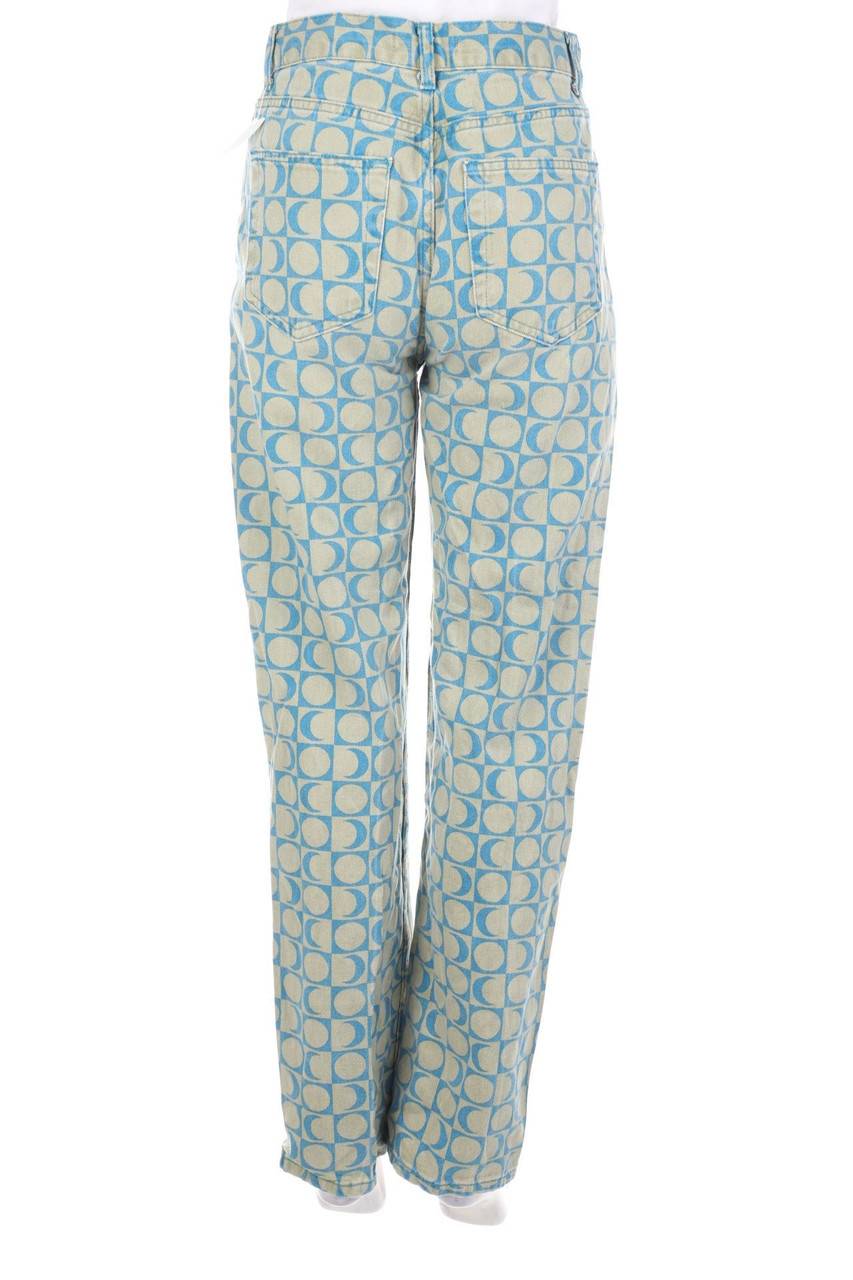 Carou PULL&BEAR Straight Cut Jeans Mit Geometrischem Muster