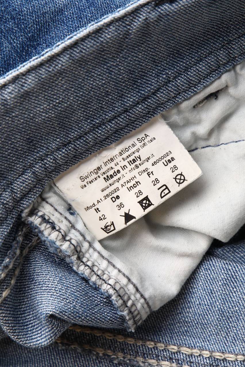 Carou Roccobarocco Used Look Straight Cut Jeans Mit Logo-Badge