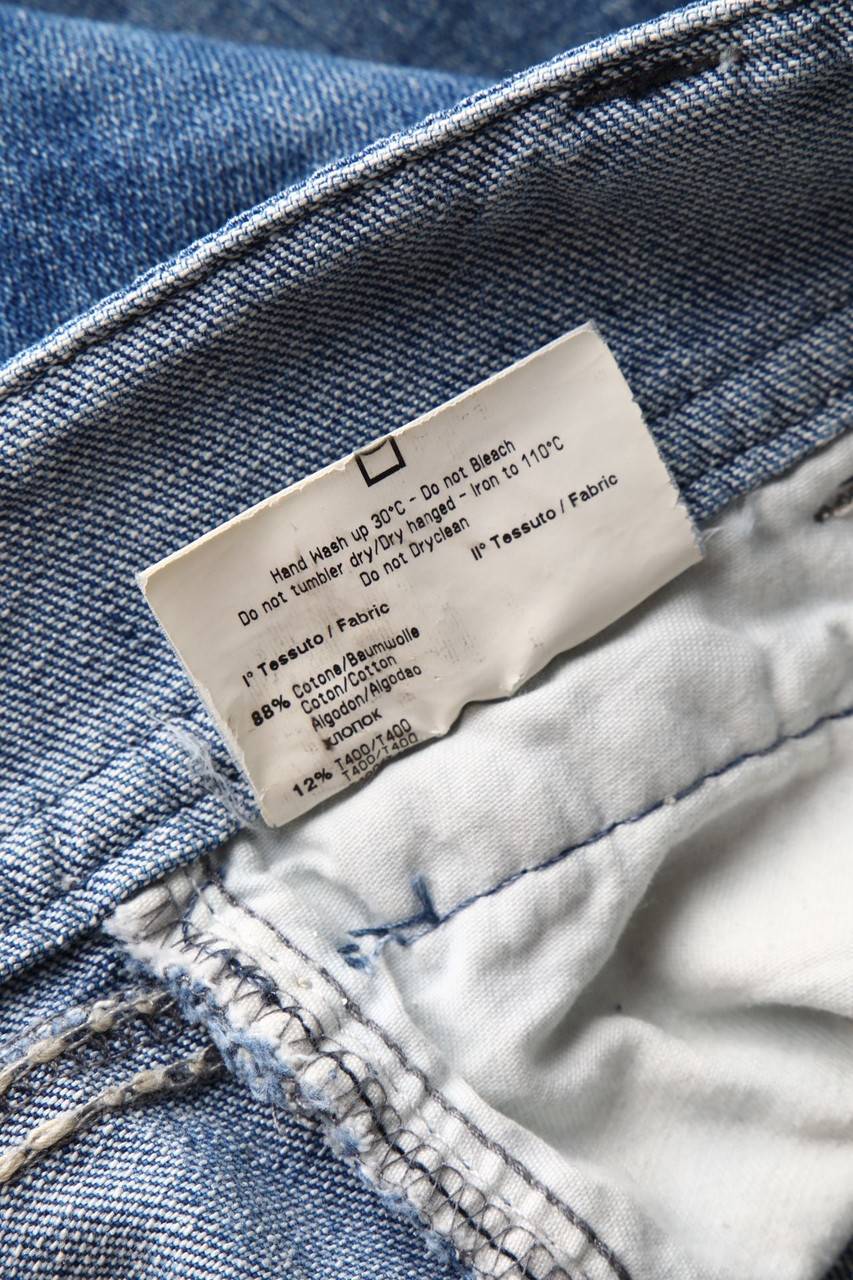 Carou Roccobarocco Used Look Straight Cut Jeans Mit Logo-Badge
